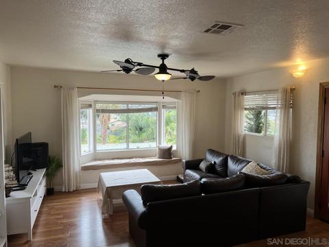 10148 Sierra Madre Rd, Spring Valley, CA 91977 photo 5