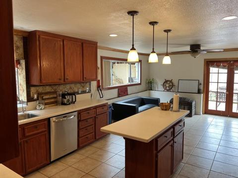 10148 Sierra Madre Rd, Spring Valley, CA 91977 photo 8