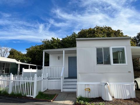 351 E Bradley Ave #17, El Cajon, CA 92021 photo 2