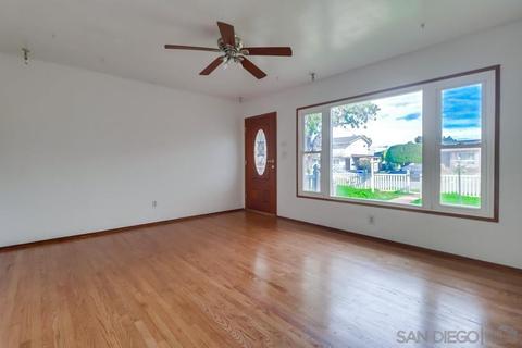 566 Delaware St, Imperial Beach, CA 91932 photo 3