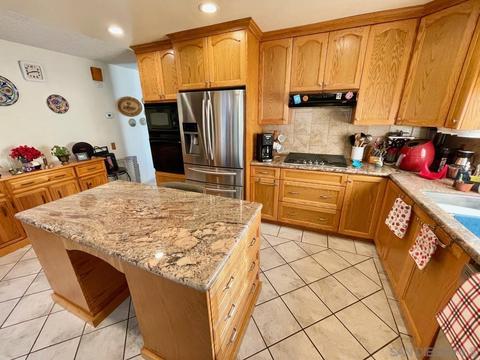 119 Linaza Ln, Spring Valley, CA 91977 photo 6