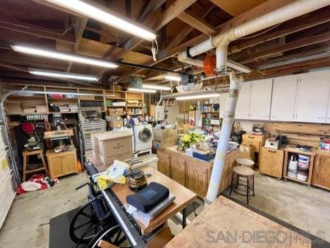 119 Linaza Ln, Spring Valley, CA 91977 photo 24