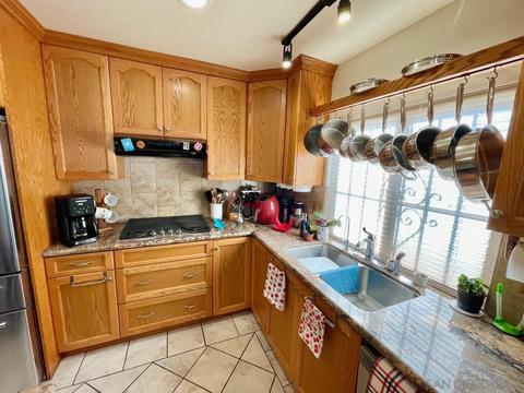 119 Linaza Ln, Spring Valley, CA 91977 photo 8