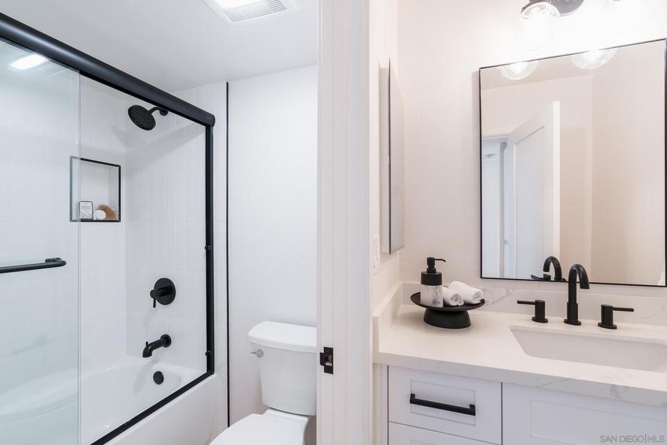  6560 Caminito Estrellado, San Diego, CA 92120 photo 25