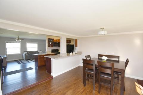 575 S 3rd St, El Cajon, CA 92019 photo 2