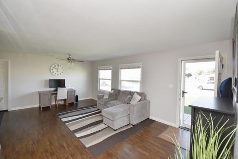 575 S 3rd St, El Cajon, CA 92019 photo 9