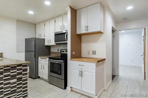615 Vine St #15, Oceanside, CA 92054 photo 1
