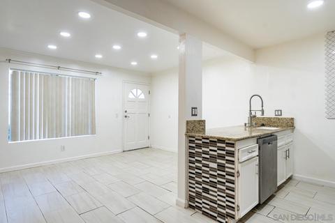 615 Vine St #15, Oceanside, CA 92054 photo 2