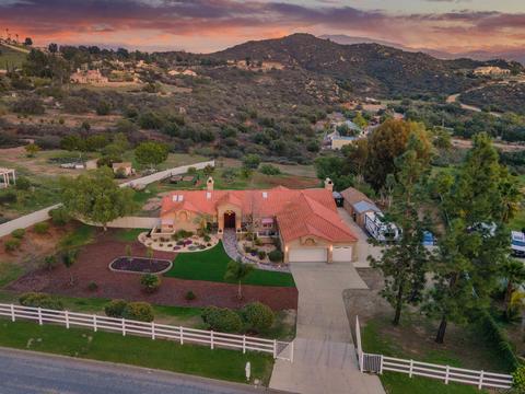 10485 Hawley Rd, El Cajon, CA 92021 photo 1