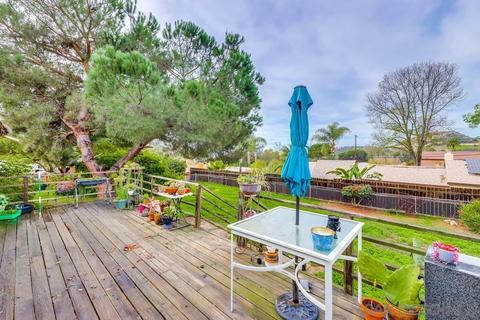 2027 Alegria Dr, El Cajon, CA 92021 photo 22