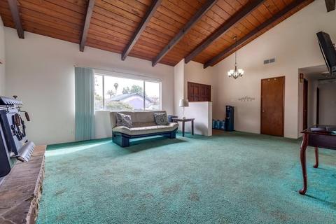2027 Alegria Dr, El Cajon, CA 92021 photo 6