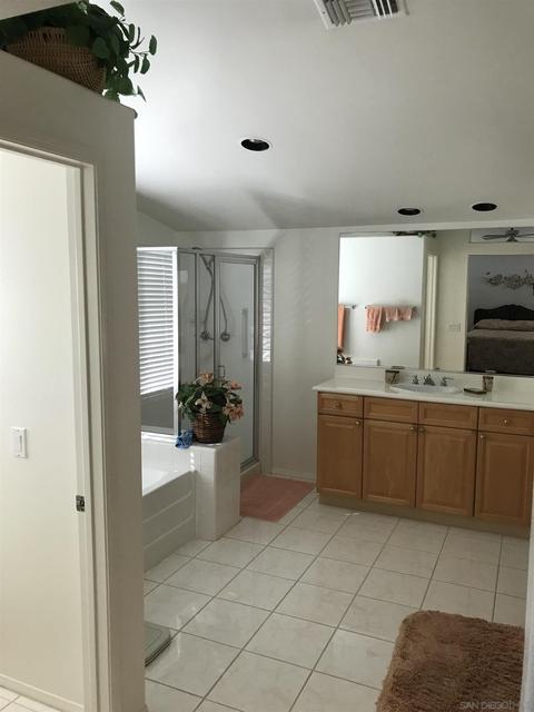 718 Vista Palacio, Camarillo, CA 93012 photo 8
