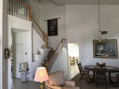 718 Vista Palacio, Camarillo, CA 93012 photo 2