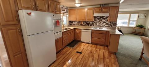 14077 Pomegranate Ave #208, Poway, CA 92064 photo 3
