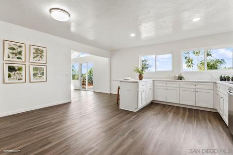 10758 Via Anna, Spring Valley, CA 91978 photo 16