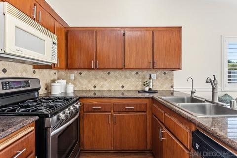 3784 Nectarine Cir, Oceanside, CA 92058 photo 9