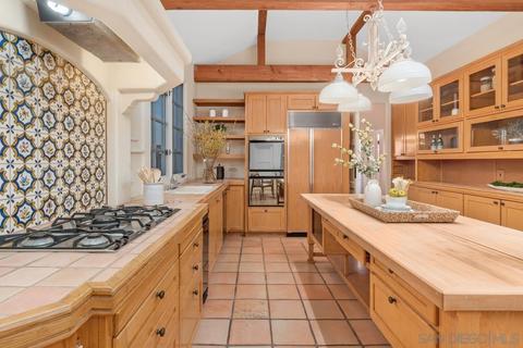 7960 Roseland, La Jolla, CA 92037 photo 15