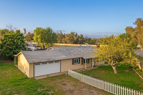 2185 Toca Ln, Ramona, CA 92065 photo 2
