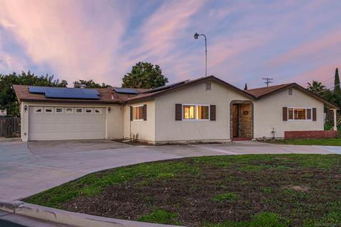 13126 Standish Dr, Poway, CA 92064 photo 2