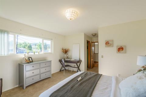 13126 Standish Dr, Poway, CA 92064 photo 10