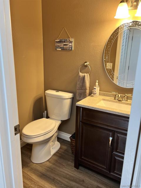 910 Amistad Ct #C, El Cajon, CA 92019 photo 3