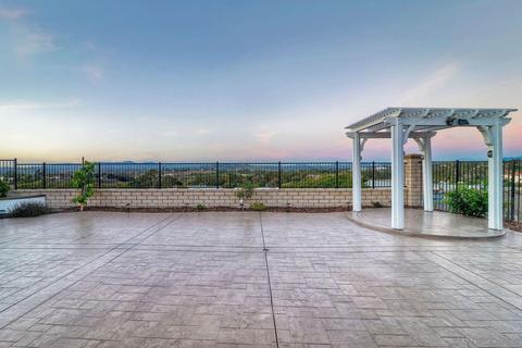 446 Adobe Estates Dr, Vista, CA 92083 photo 12