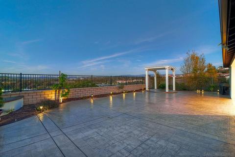 446 Adobe Estates Dr, Vista, CA 92083 photo 14