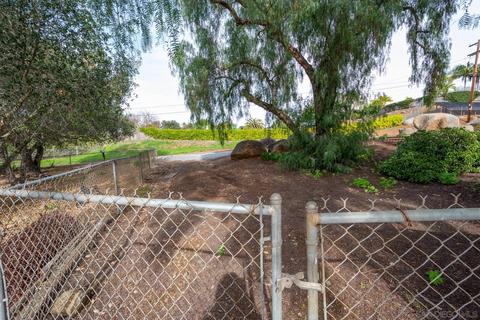2928 Circle, Escondido, CA 92029 photo 39