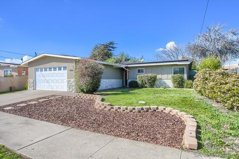 4856 Luna Dr, Oceanside, CA 92057 photo 1