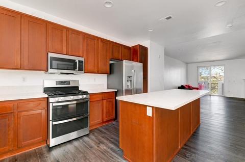 1572 Hackberry Pl, Chula Vista, CA 91915 photo 5