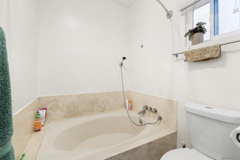707 Orange Ave #1D, Coronado, CA 92118 photo 11