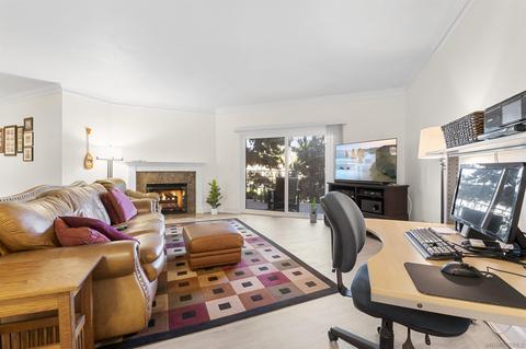 707 Orange Ave #1D, Coronado, CA 92118 photo 4