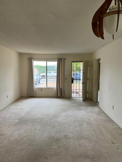 4610 Sunrise Rdg, Oceanside, CA 92056 photo 2