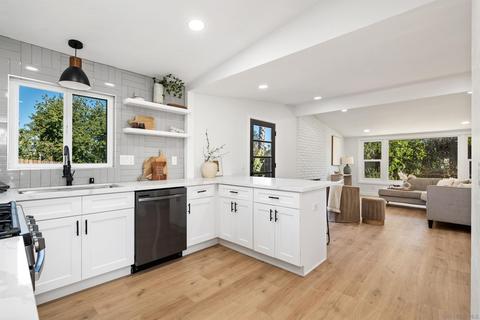 306 Morningside Ter, Vista, CA 92084 photo 12