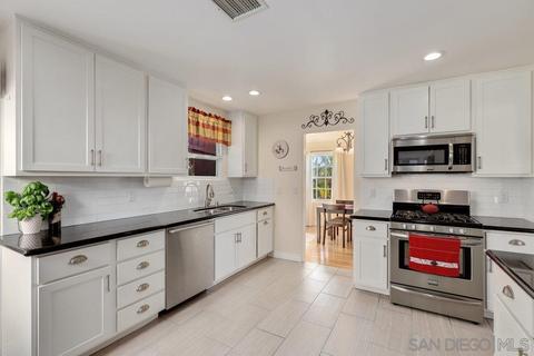 7510 Seneca Pl, La Mesa, CA 91942 photo 4