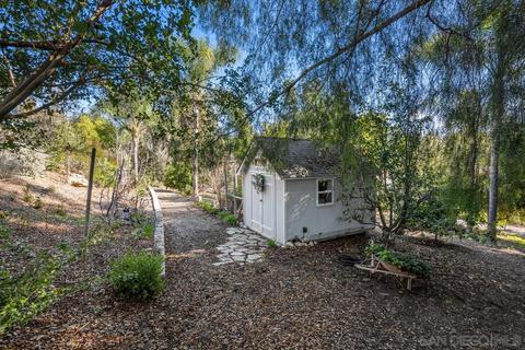 3337 Sunset Dr, Fallbrook, CA 92028 photo 17