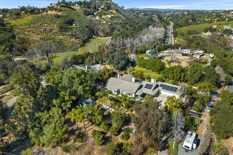3337 Sunset Dr, Fallbrook, CA 92028 photo 3