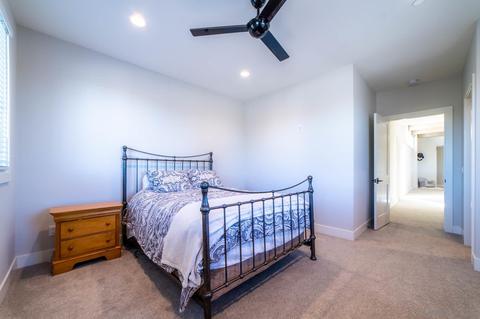 1514 Hunsaker, Oceanside, CA 92054 photo 43