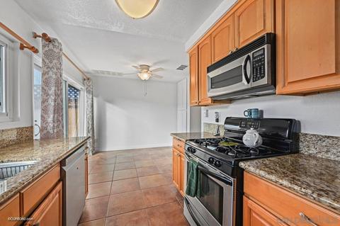 4141 Baycliff Way, Oceanside, CA 92056 photo 12