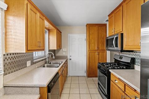 4976 Randlett Dr, La Mesa, CA 91942 photo 12