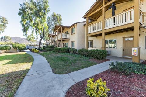1423 Graves Ave #107, El Cajon, CA 92021 photo 2