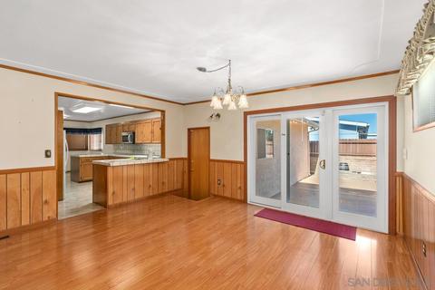 5915 Bertro Dr, La Mesa, CA 91942 photo 4