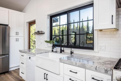 2335 Ivy Rd, Oceanside, CA 92054 photo 42