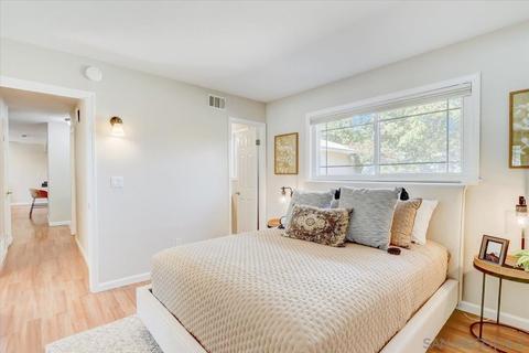 9457 Hornbuckle Dr, Santee, CA 92071 photo 16