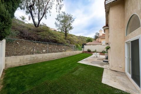 9750 Avenida Colino, Spring Valley, CA 91977 photo 27