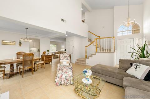 9750 Avenida Colino, Spring Valley, CA 91977 photo 4