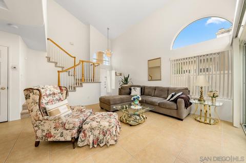 9750 Avenida Colino, Spring Valley, CA 91977 photo 5