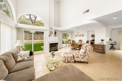 9750 Avenida Colino, Spring Valley, CA 91977 photo 3