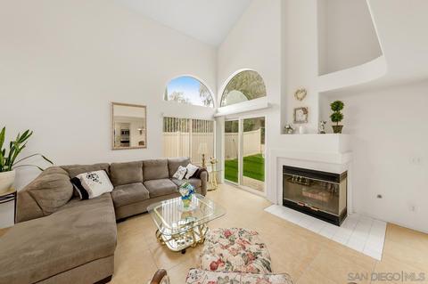 9750 Avenida Colino, Spring Valley, CA 91977 photo 6