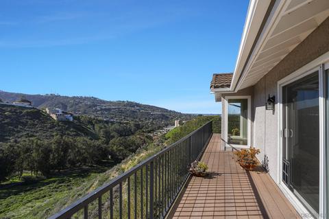 8208 Caminito Maritimo, La Jolla, CA 92037 photo 6